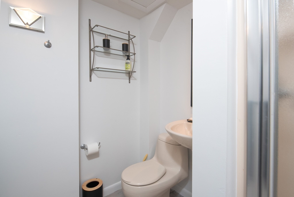 147 Rice Avenue Northborough, MA 01532 - Photo 28 of 42 Gallery Image 28