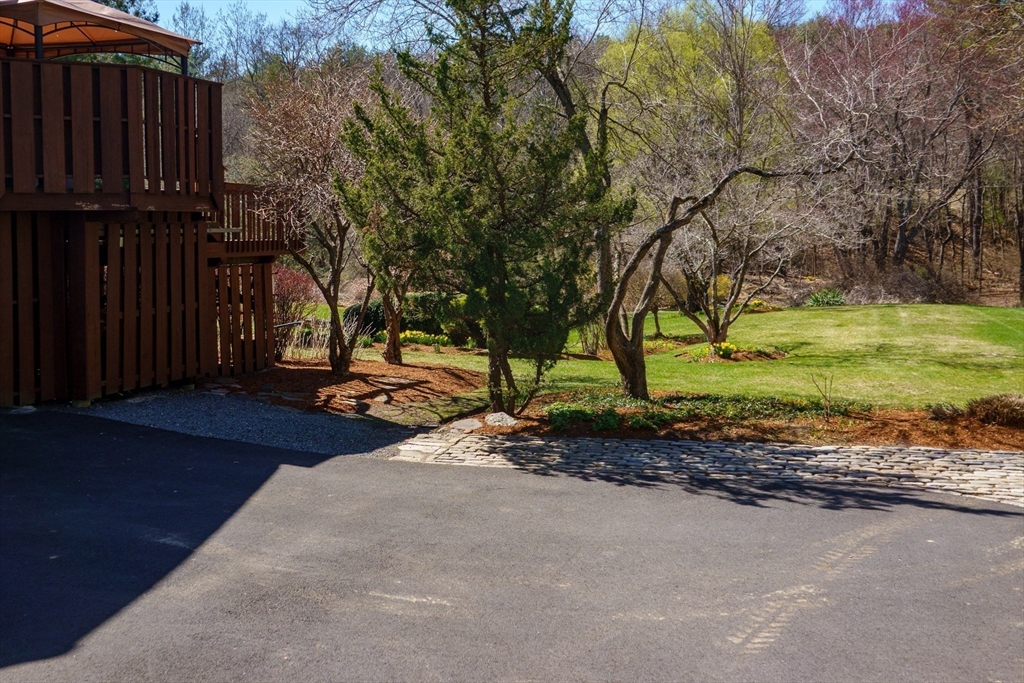 147 Rice Avenue Northborough, MA 01532 - Photo 32 of 42 Gallery Image 32