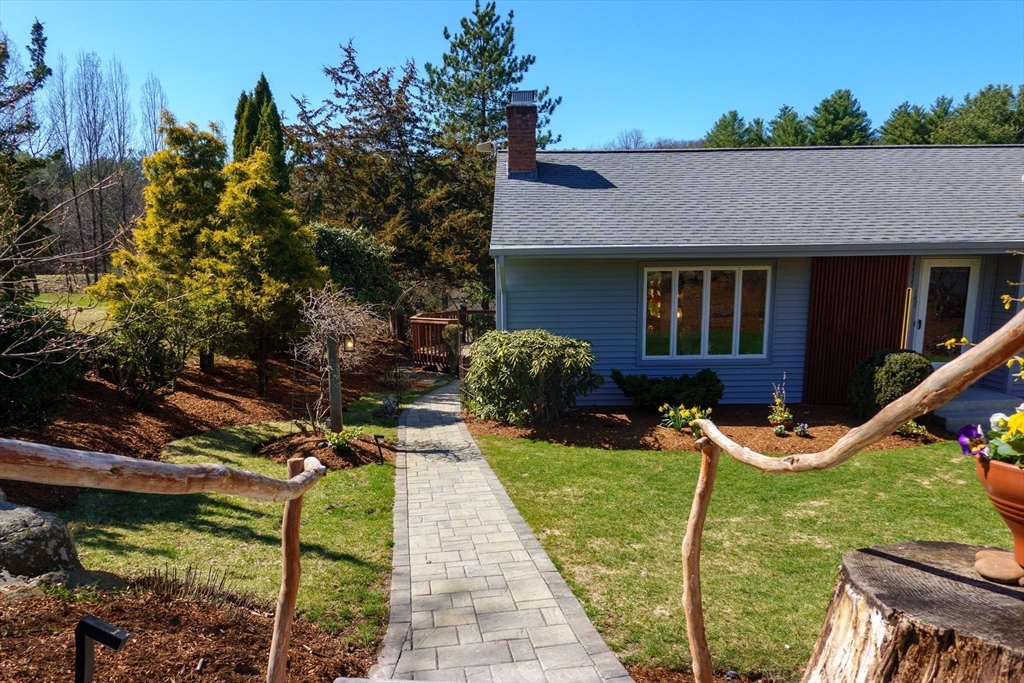 147 Rice Avenue Northborough, MA 01532 - Photo 41 of 42 Gallery Image 41