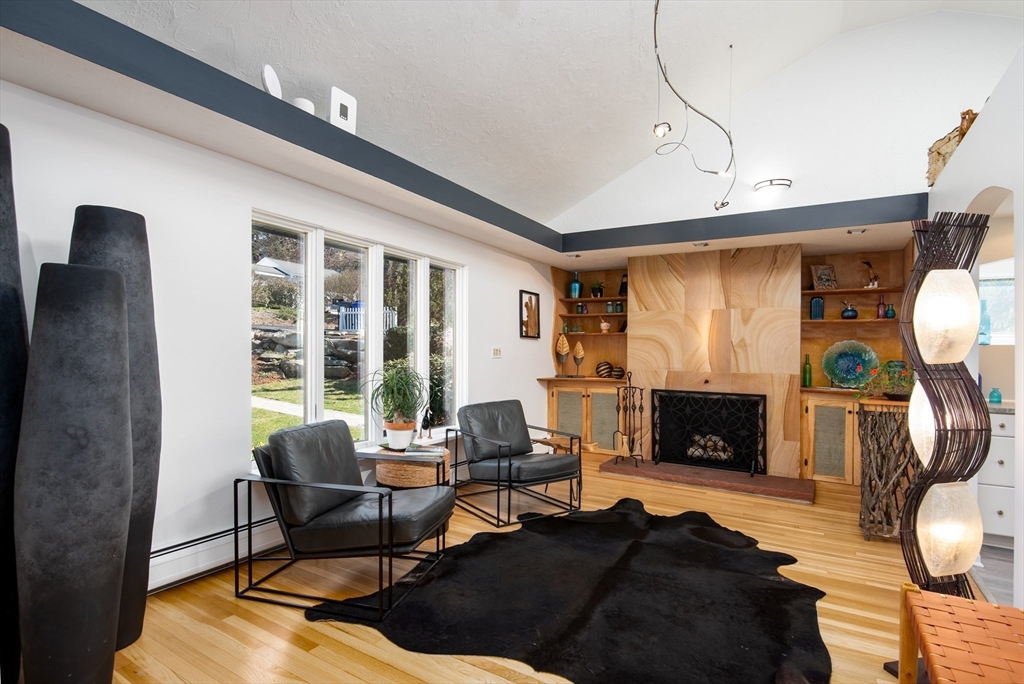 147 Rice Avenue Northborough, MA 01532 - Photo 8 of 42 Gallery Image 8