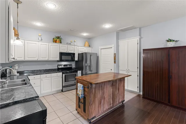 $699,900 | 111 North Harrington Road, St. Simons Island, GA 31522