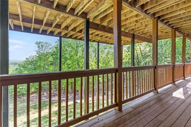 $950,000 | 265 Lynda Lane, Cleveland, GA 30528