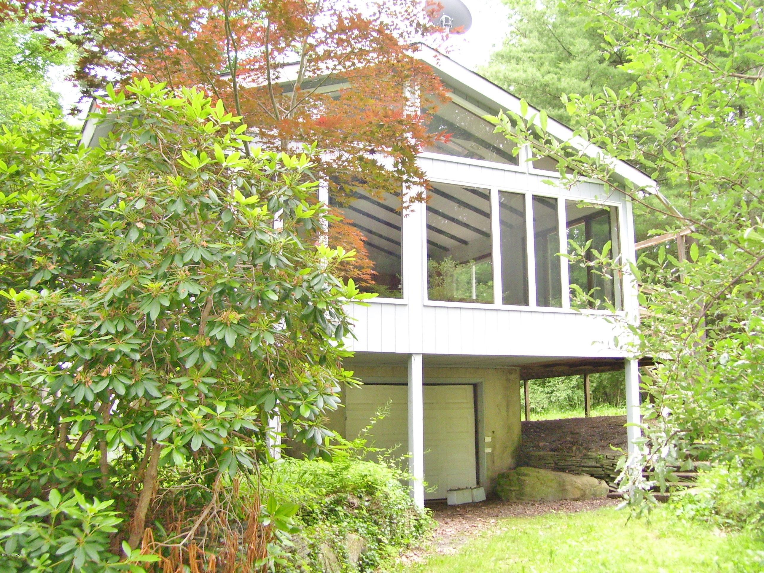 127 Mill Road Hawley, PA 18428 - Photo 1 of 21 Gallery Image 1
