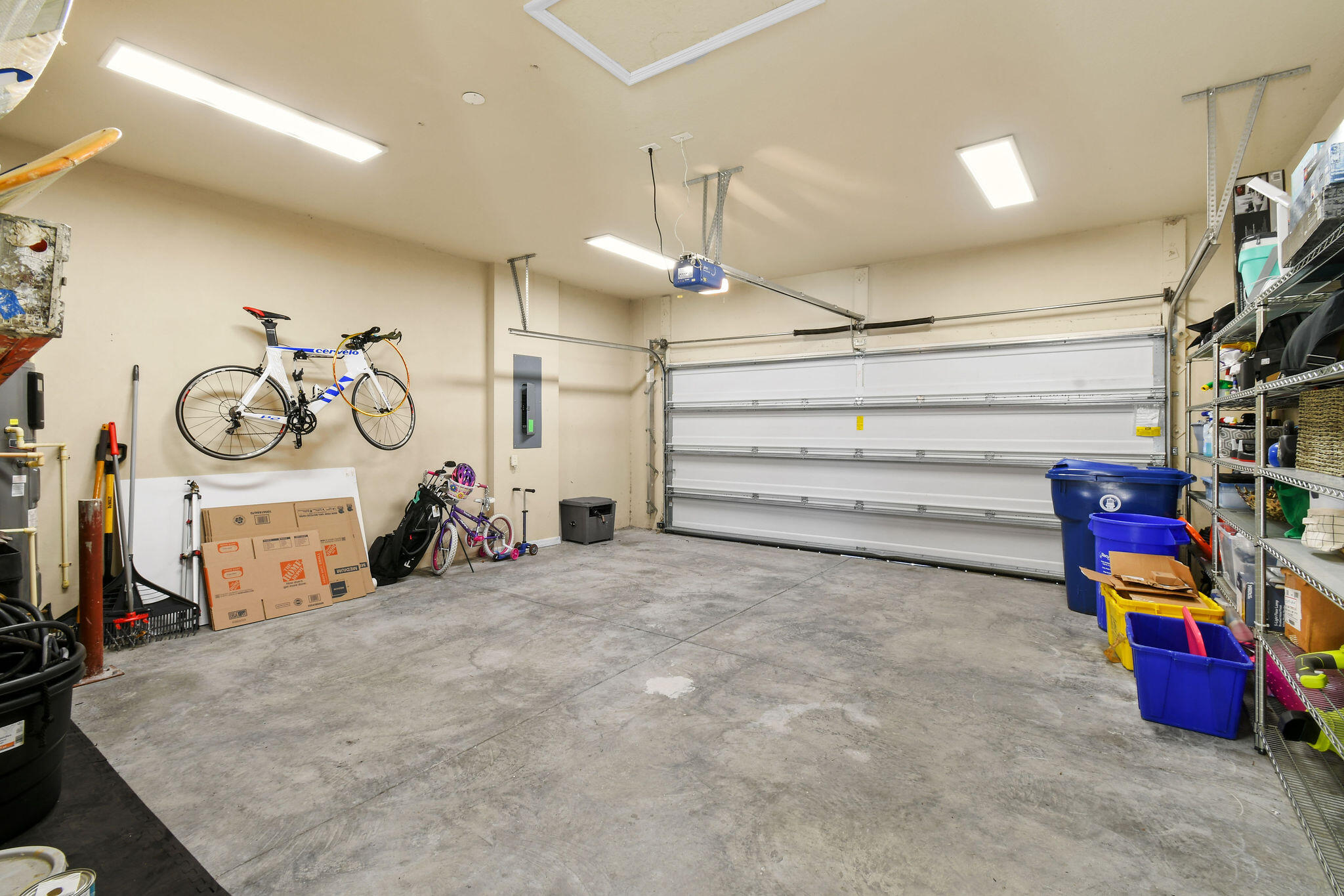 111 Tullamore Avenue Jupiter, FL 33458 - Photo 51 of 63 a view of a room with gym equipment