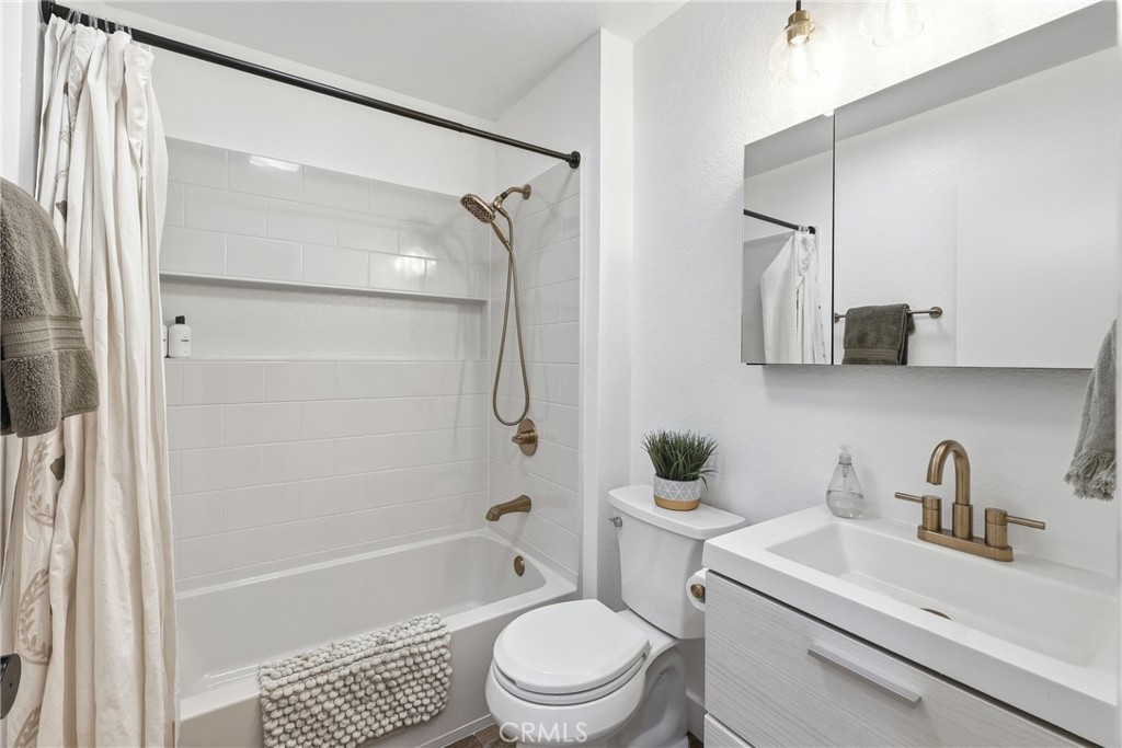 11244 Clara Court Riverside, CA 92505 - Photo 26 of 52