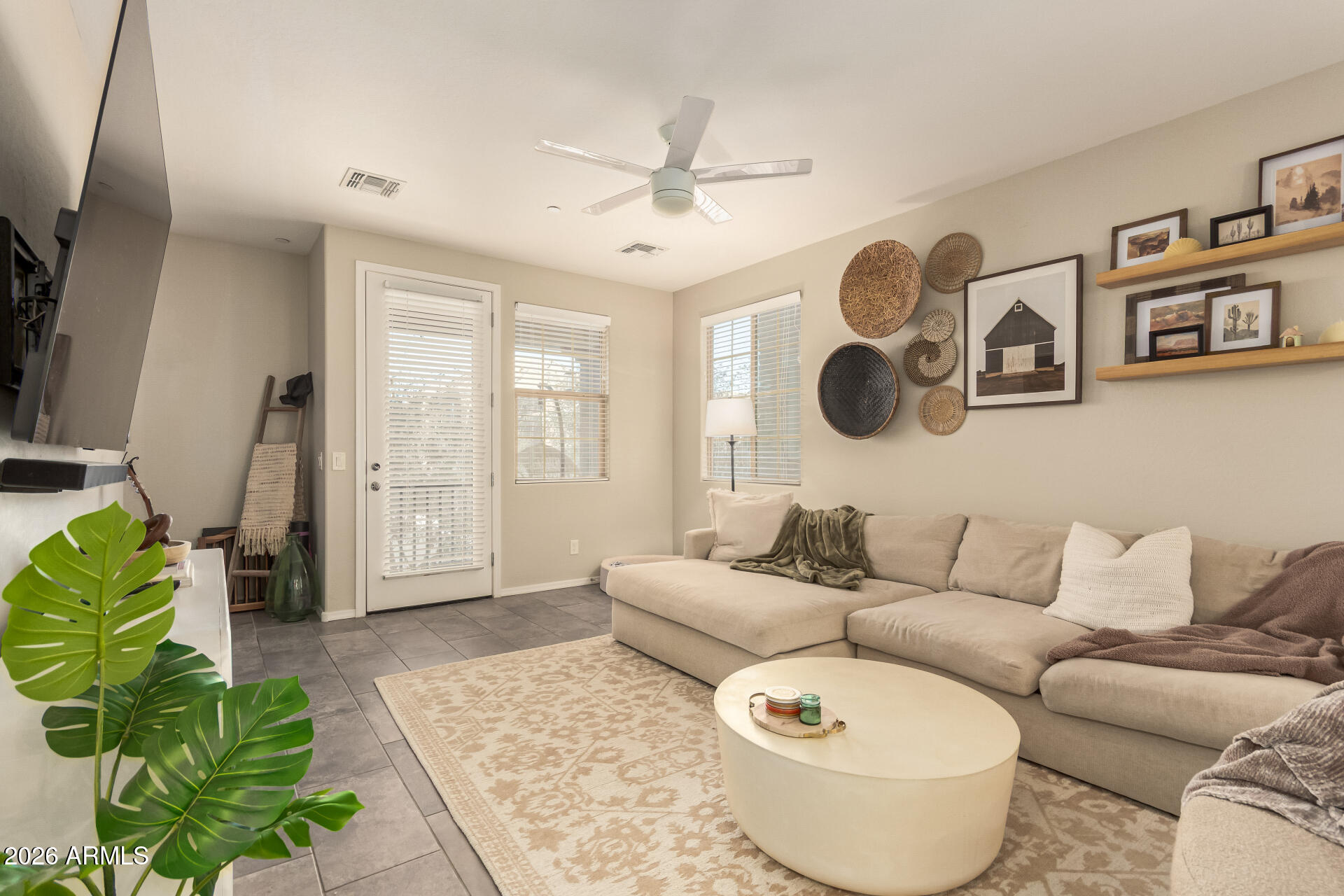 1724 East Chelsea Lane Gilbert, AZ 85295 - Photo 6 of 35 08-Chelsea