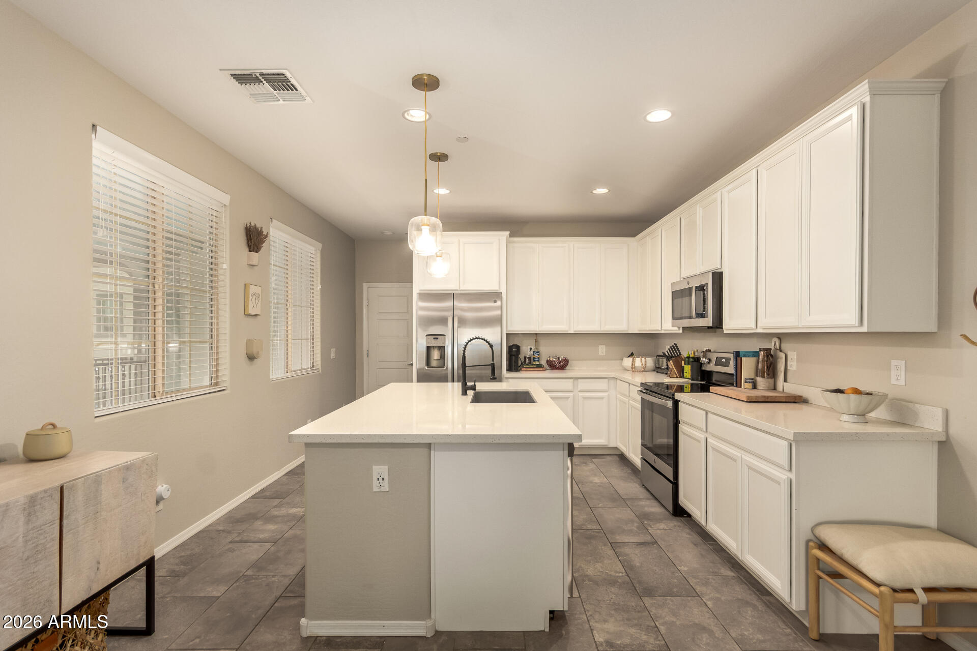 1724 East Chelsea Lane Gilbert, AZ 85295 - Photo 8 of 35 10-Chelsea