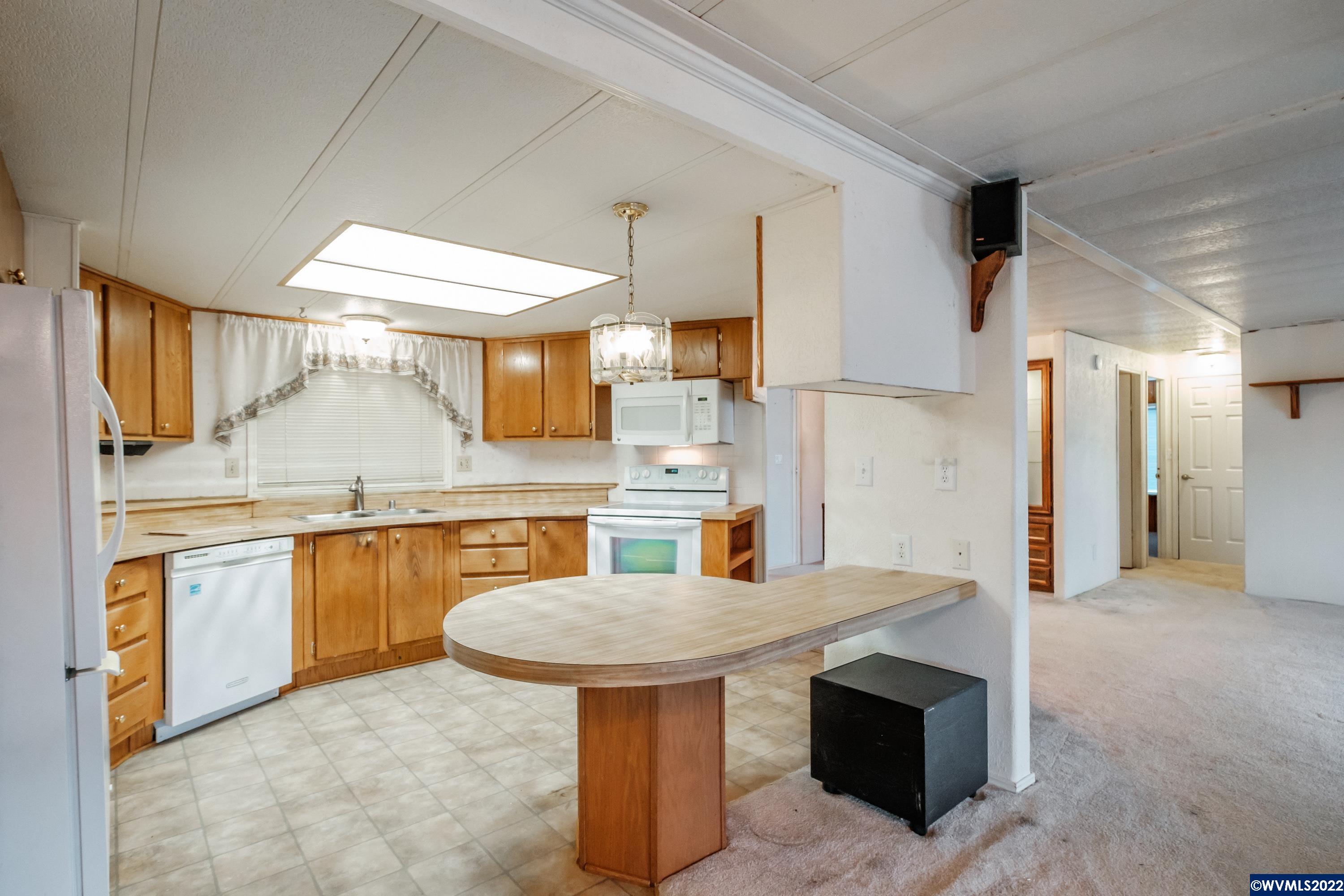 5422 Portland Road Northeast, Unit 140 Salem, OR 97305 - Photo 13 of 42
