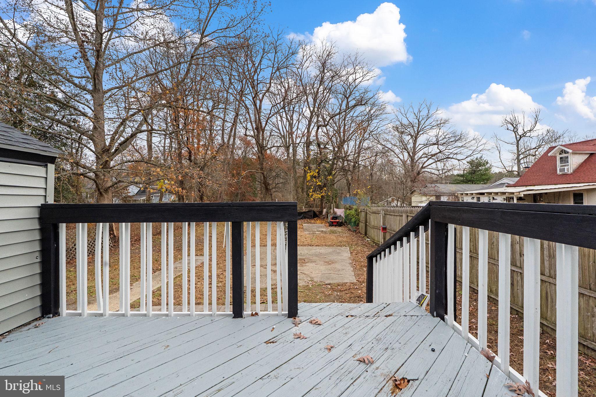 40 Wilson Road Clementon, NJ 08021 - Photo 25 of 31 a view of a wooden balcony and trees