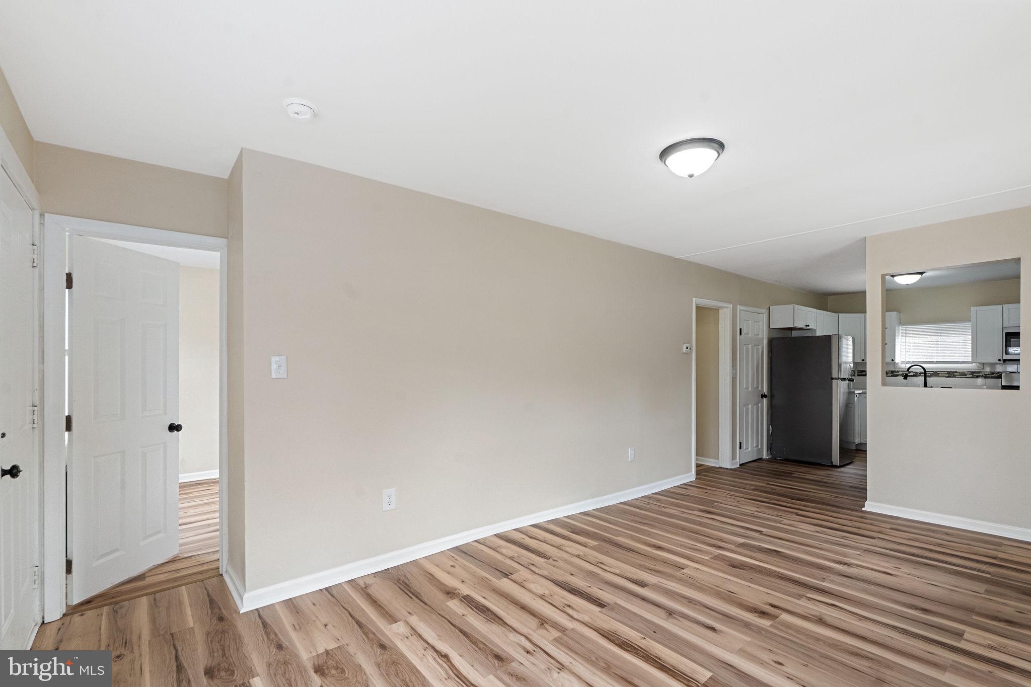 40 Wilson Road Clementon, NJ 08021 - Photo 7 of 31 a view of a livingroom with wooden floor