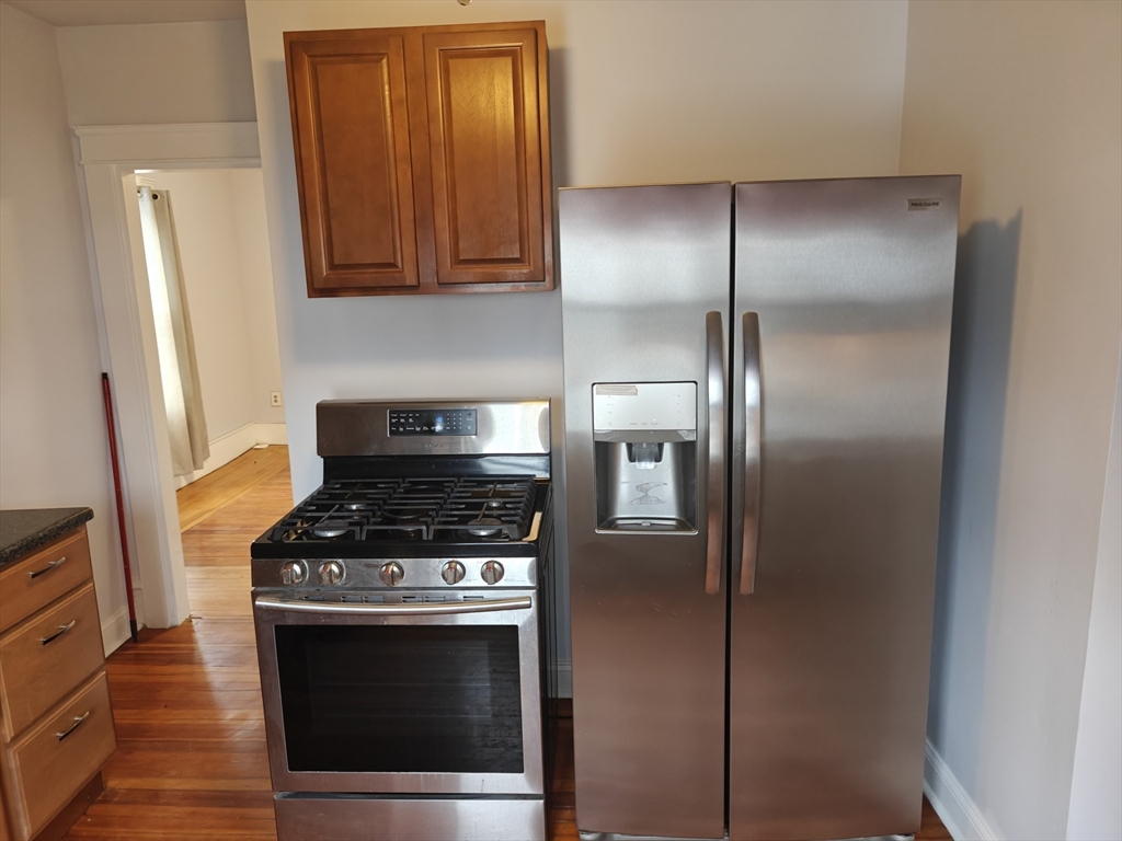 452 Osborn Street, Unit 3 Fall River, MA 02724 - Photo 16 of 20