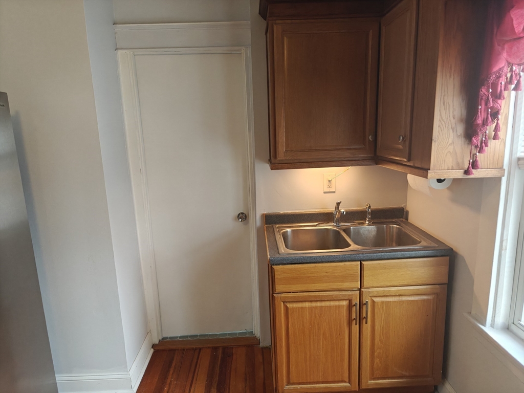 452 Osborn Street, Unit 3 Fall River, MA 02724 - Photo 17 of 20