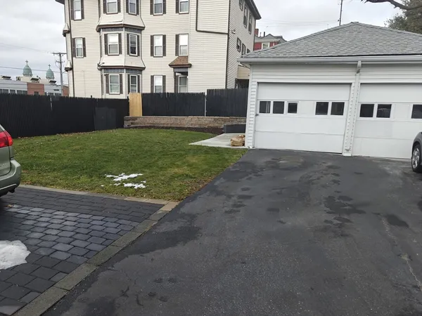 a view of building with yard