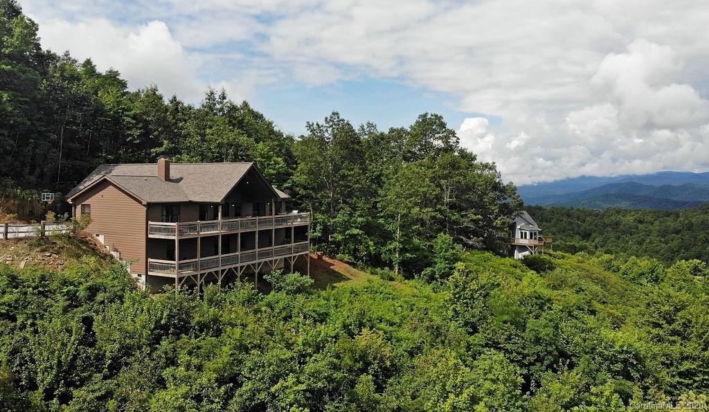370 Ben Nevis Road Brevard, NC 28712 - Photo 1 of 41 Gallery Image 1