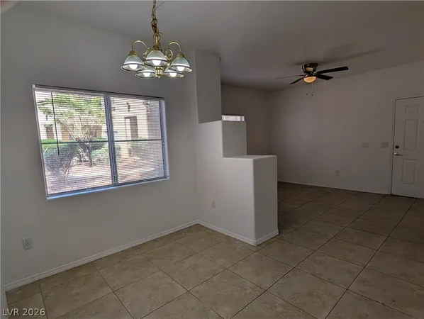 $1,335 | 8501 West University Avenue, Unit 1071, Las Vegas, NV 89147