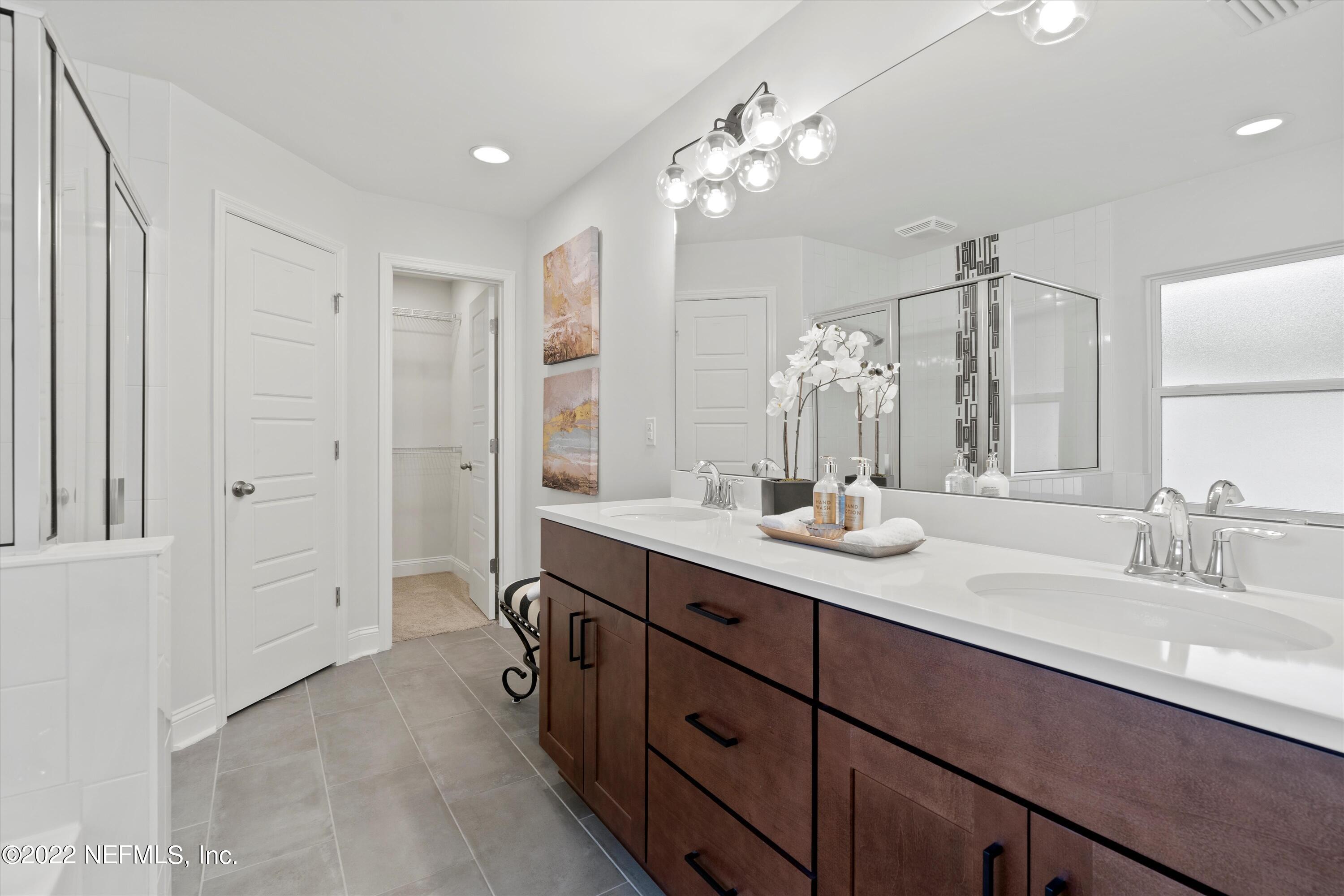 3665 Hilliard Road Jacksonville, FL 32217 - Photo 25 of 33 Staged to Sell_MLS_Hilliard_ (25)