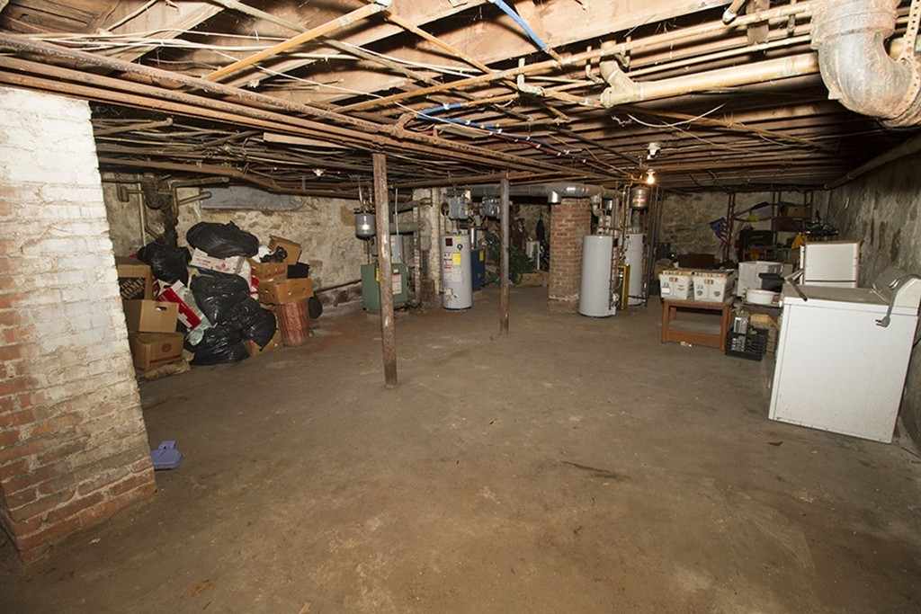772 New Boston Road Fall River, MA 02720 - Photo 24 of 26 Gallery Image 24