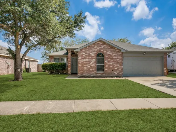 $1,845 | 505 Mitch Street, Saginaw, TX 76179