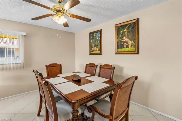 $3,495 | 131 Teryl Road, Unit C3, Naples, FL 34112