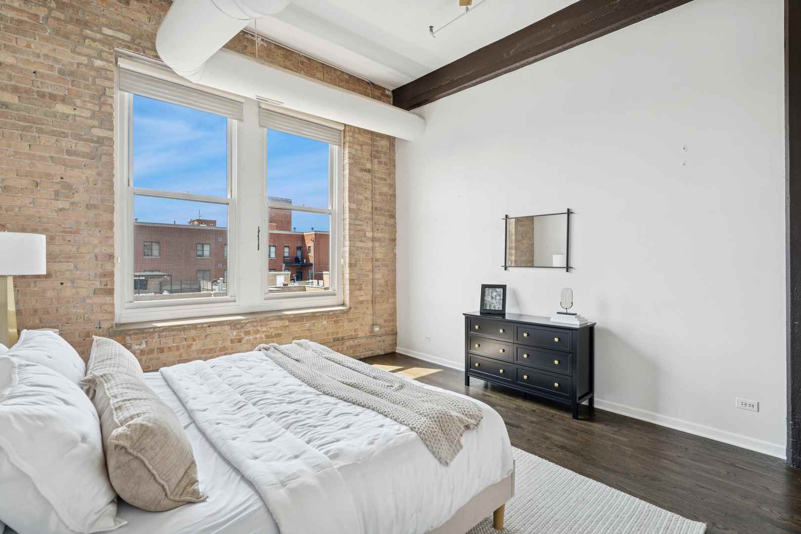 1327 West Washington Boulevard, Unit 5B Chicago, IL 60607 - Photo 17 of 30