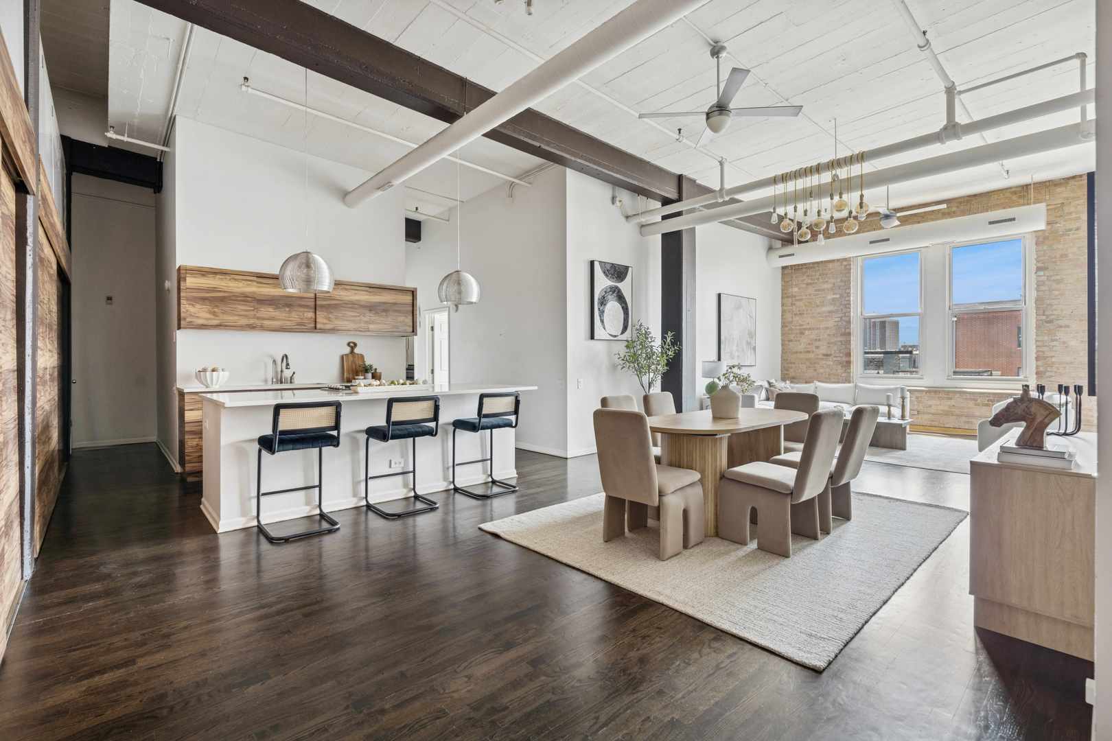 1327 West Washington Boulevard, Unit 5B Chicago, IL 60607 - Photo 4 of 30