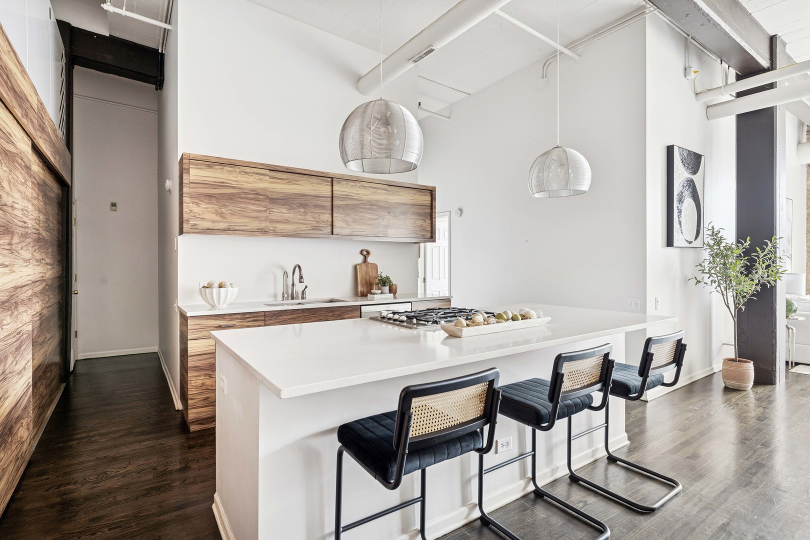 1327 West Washington Boulevard, Unit 5B Chicago, IL 60607 - Photo 8 of 30