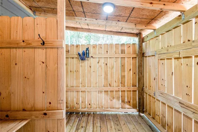 $585,000 | 8530 Northeast 160th Avenue, Williston, FL 32696