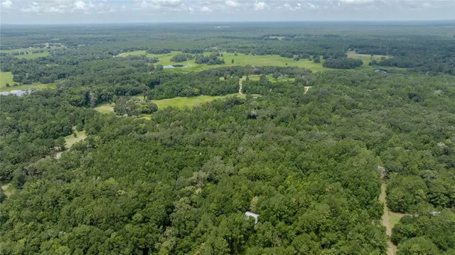 $585,000 | 8530 Northeast 160th Avenue, Williston, FL 32696