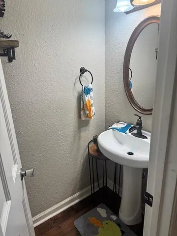 $275,000 | 105 North River Drive, Unit G, Atlanta, GA 30350