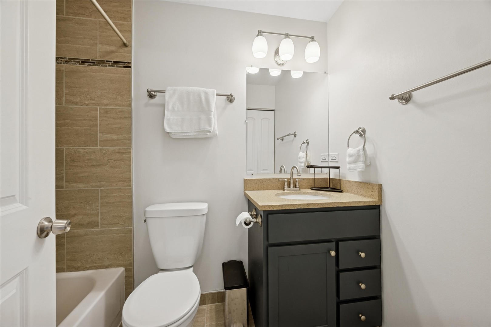 3409 South Indiana Avenue Chicago, IL 60616 - Photo 9 of 15