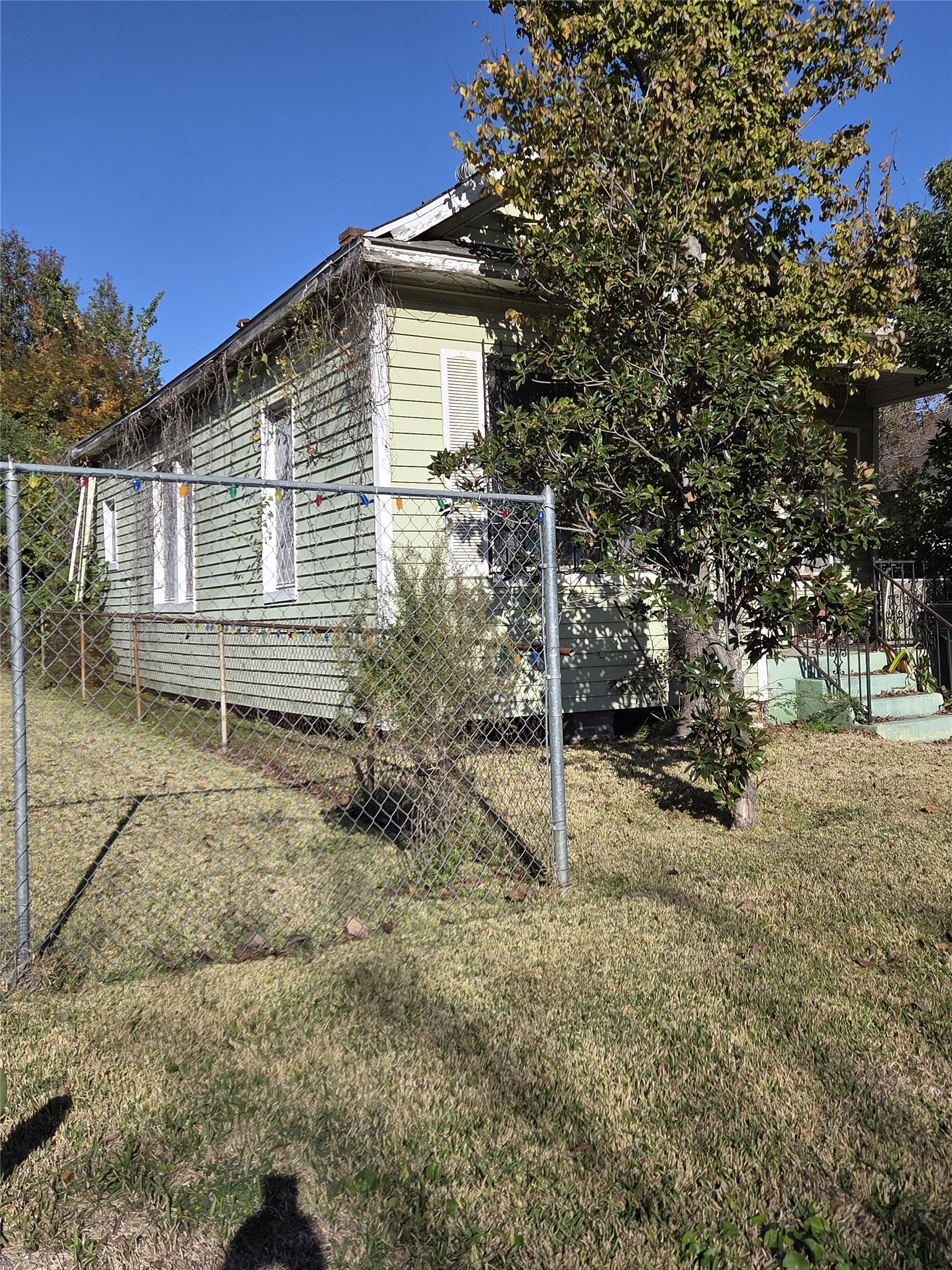 7933 Goode Street Houston, TX 77012 - Photo 8 of 8