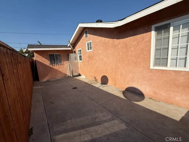 $2,650 | 6123 Pala Avenue, Maywood, CA 90270