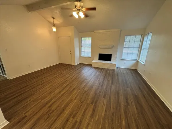 $2,150 | 2514 Livingston Lane, Grand Prairie, TX 75052