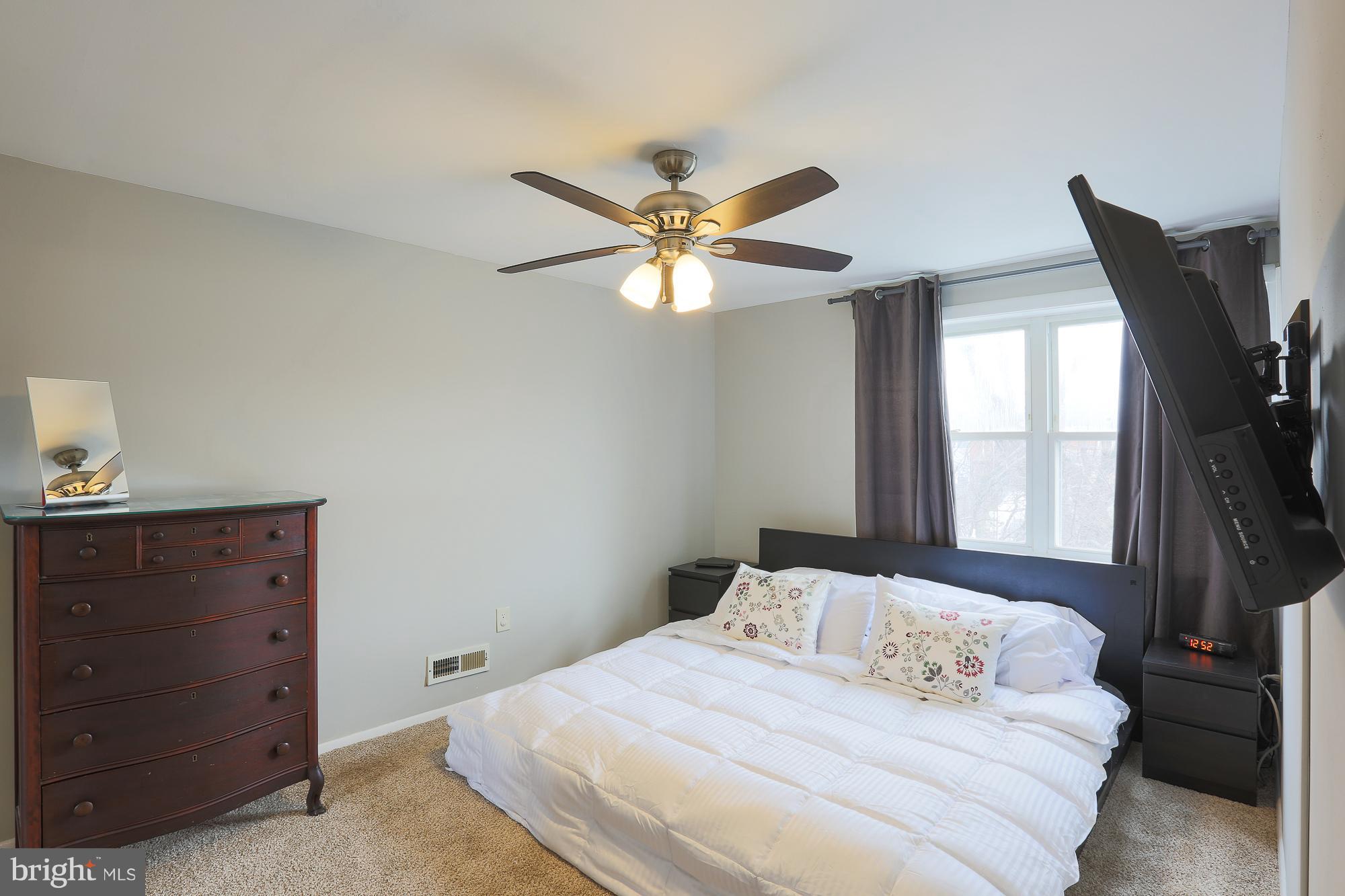 8027 Lansdale Road Baltimore, MD 21224 - Photo 22 of 30 Bedroom (Master)