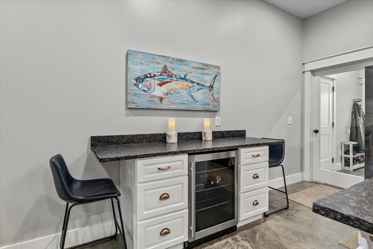 724 Coaling Road Charlotte, TN 37036 - Photo 8 of 26 Gallery Image 8