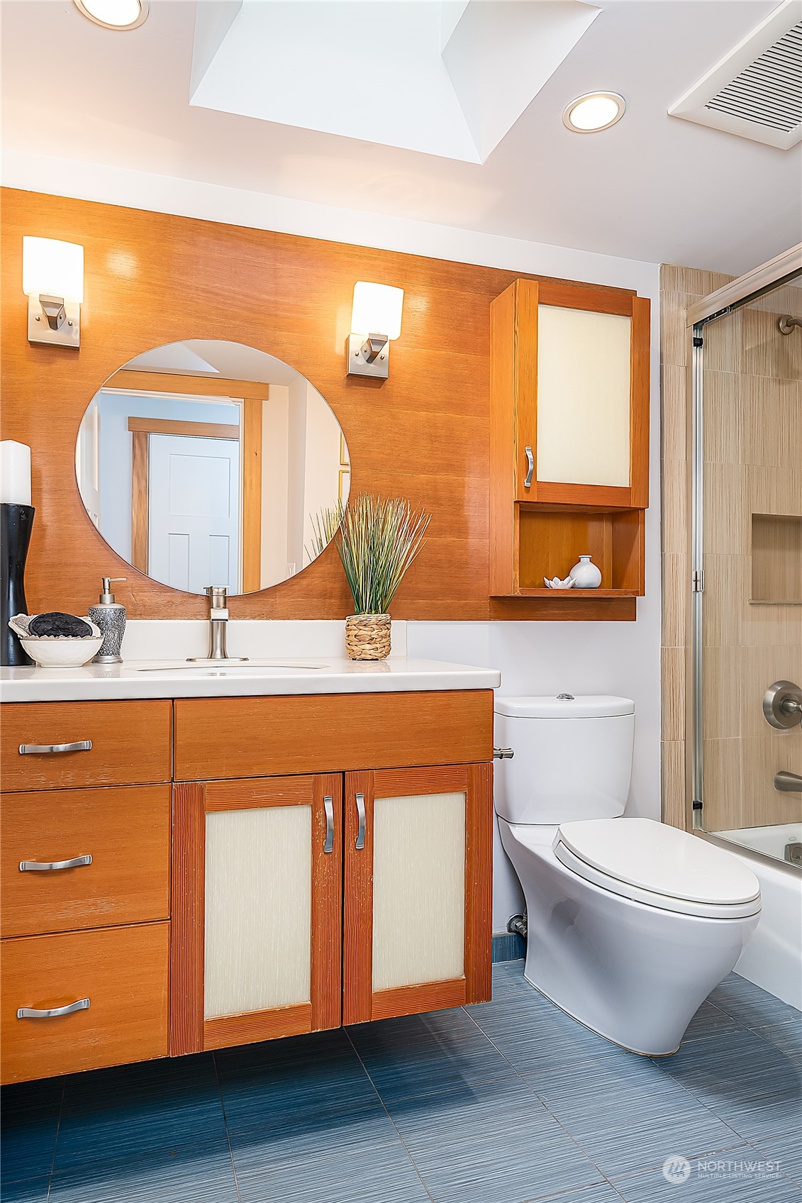 640 13th Way Southwest Edmonds, WA 98020 - Photo 13 of 40 Gallery Image 13