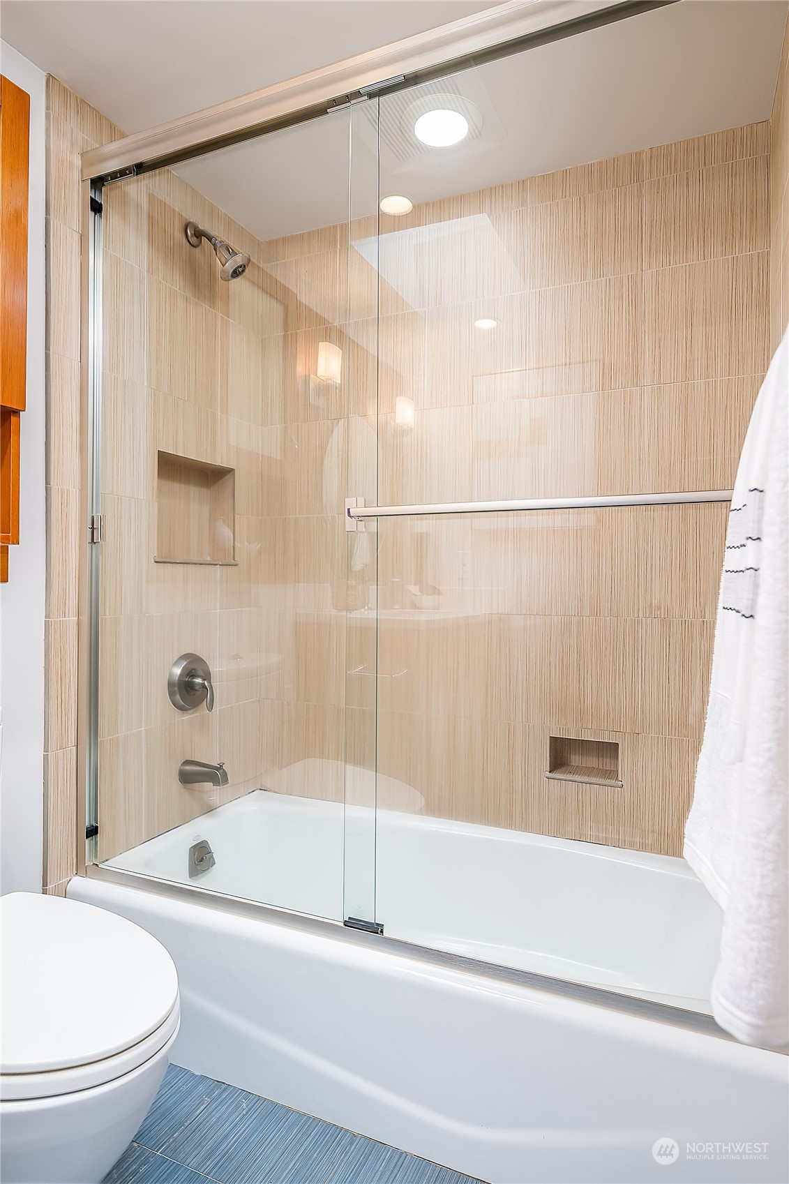 640 13th Way Southwest Edmonds, WA 98020 - Photo 14 of 40 Gallery Image 14