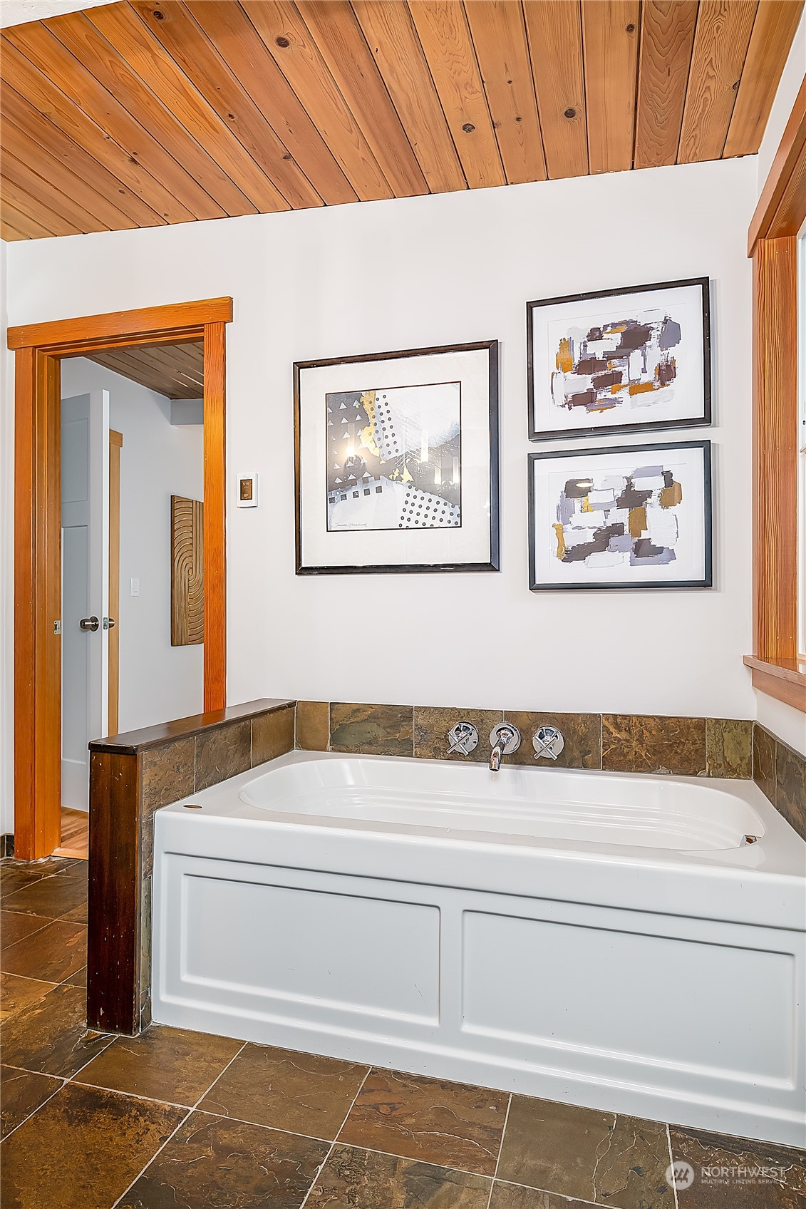 640 13th Way Southwest Edmonds, WA 98020 - Photo 19 of 40 Gallery Image 19