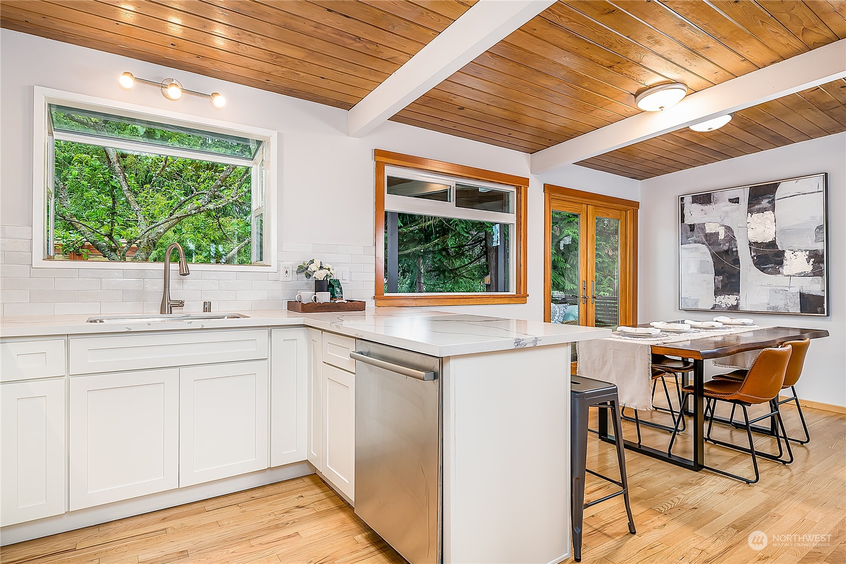 640 13th Way Southwest Edmonds, WA 98020 - Photo 9 of 40 Gallery Image 9