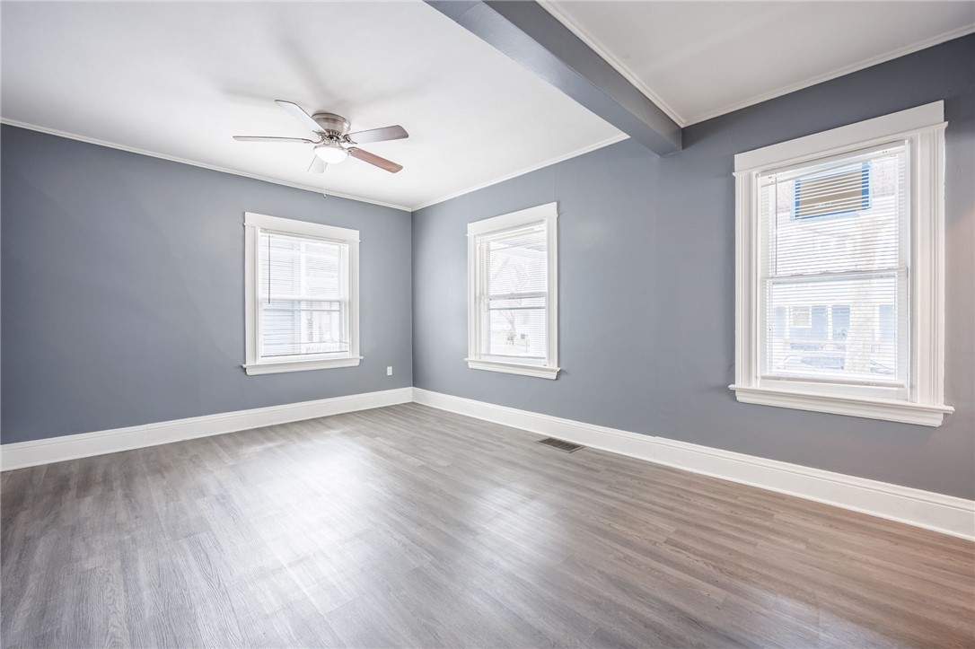 174 Gardiner Avenue Rochester, NY 14611 - Photo 11 of 24