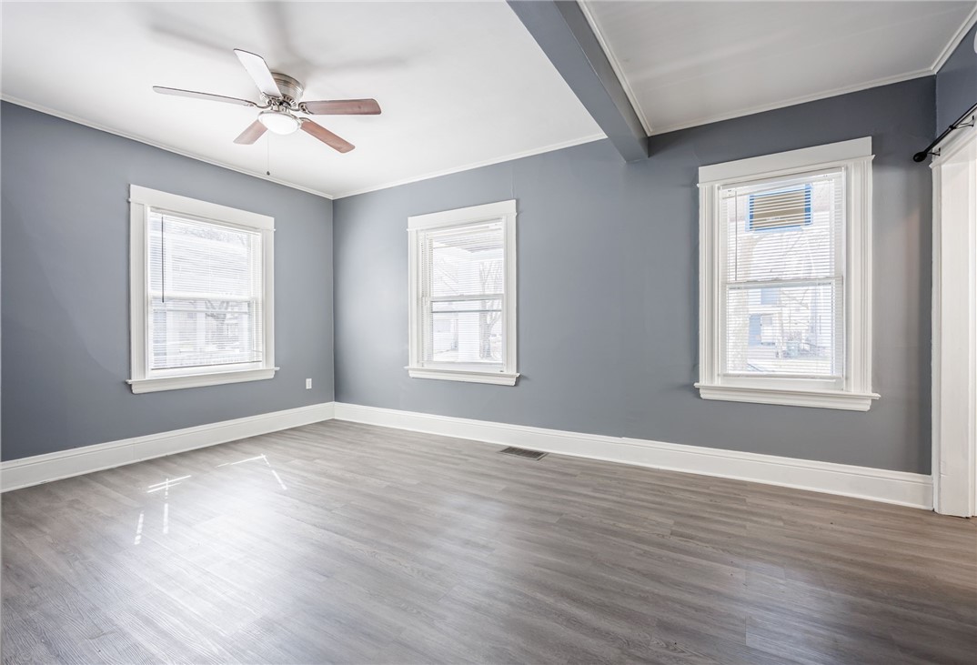 174 Gardiner Avenue Rochester, NY 14611 - Photo 13 of 24