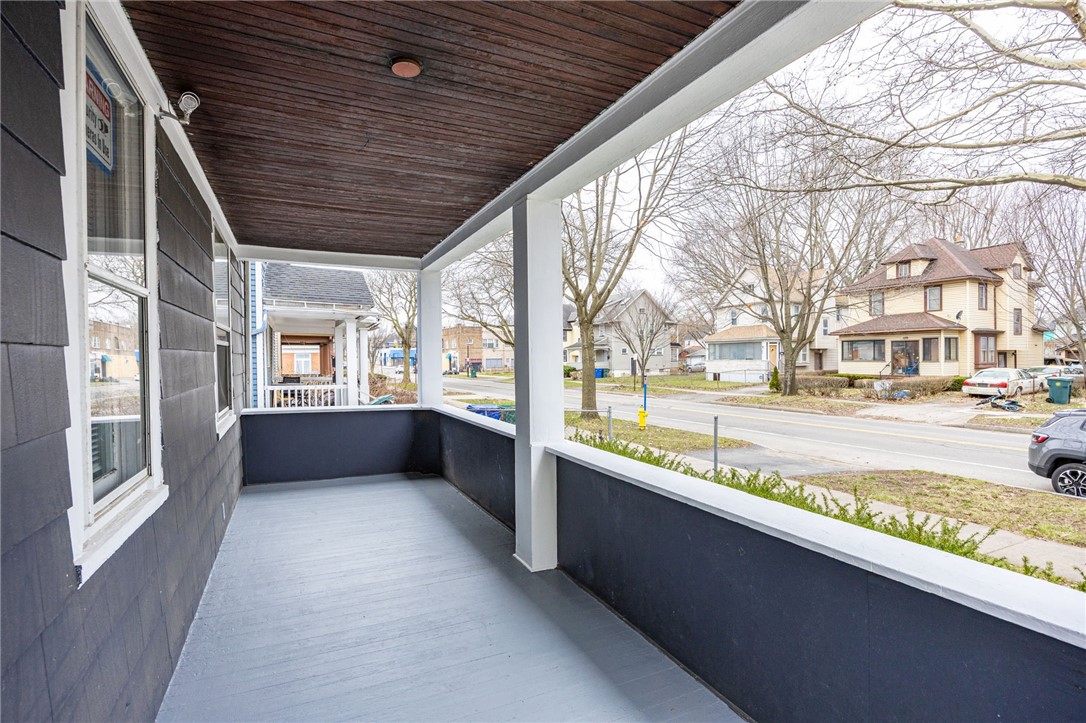 174 Gardiner Avenue Rochester, NY 14611 - Photo 2 of 24