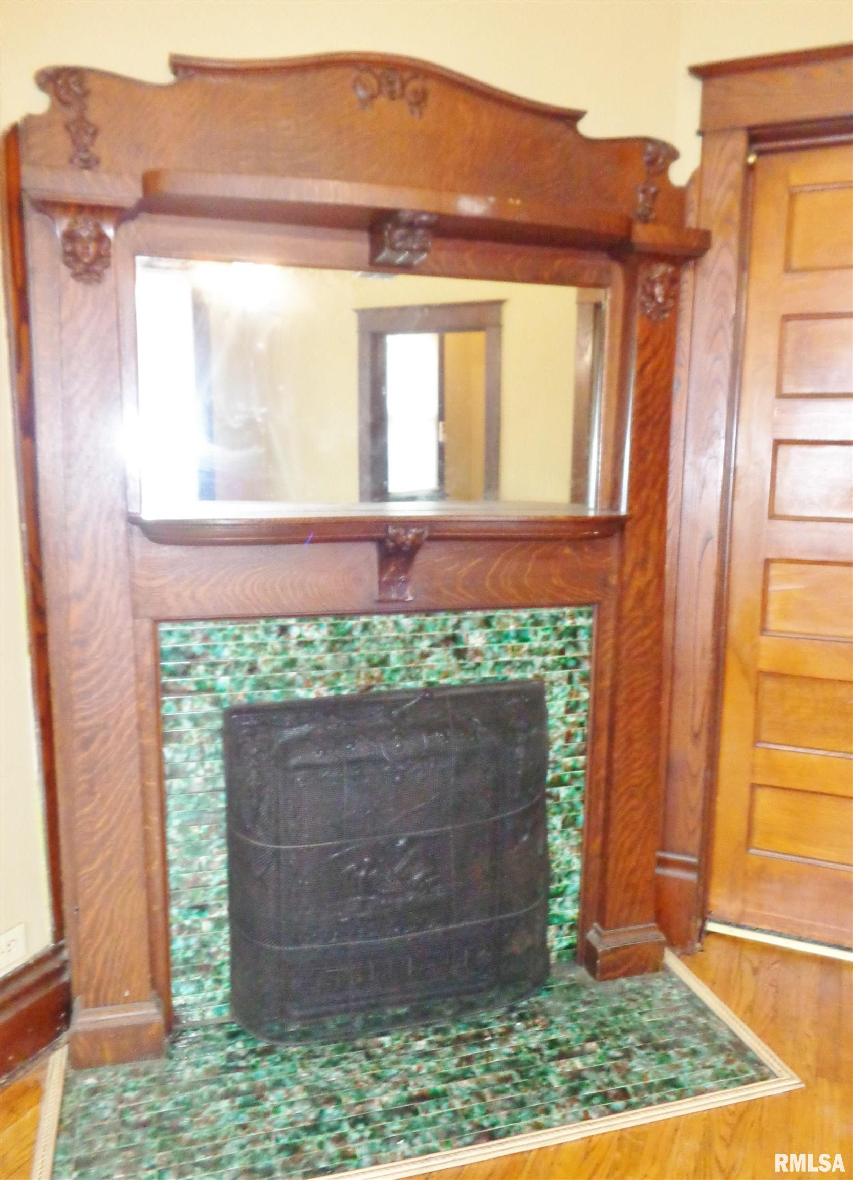 506 Wayne Street Peoria, IL 61603 - Photo 12 of 22