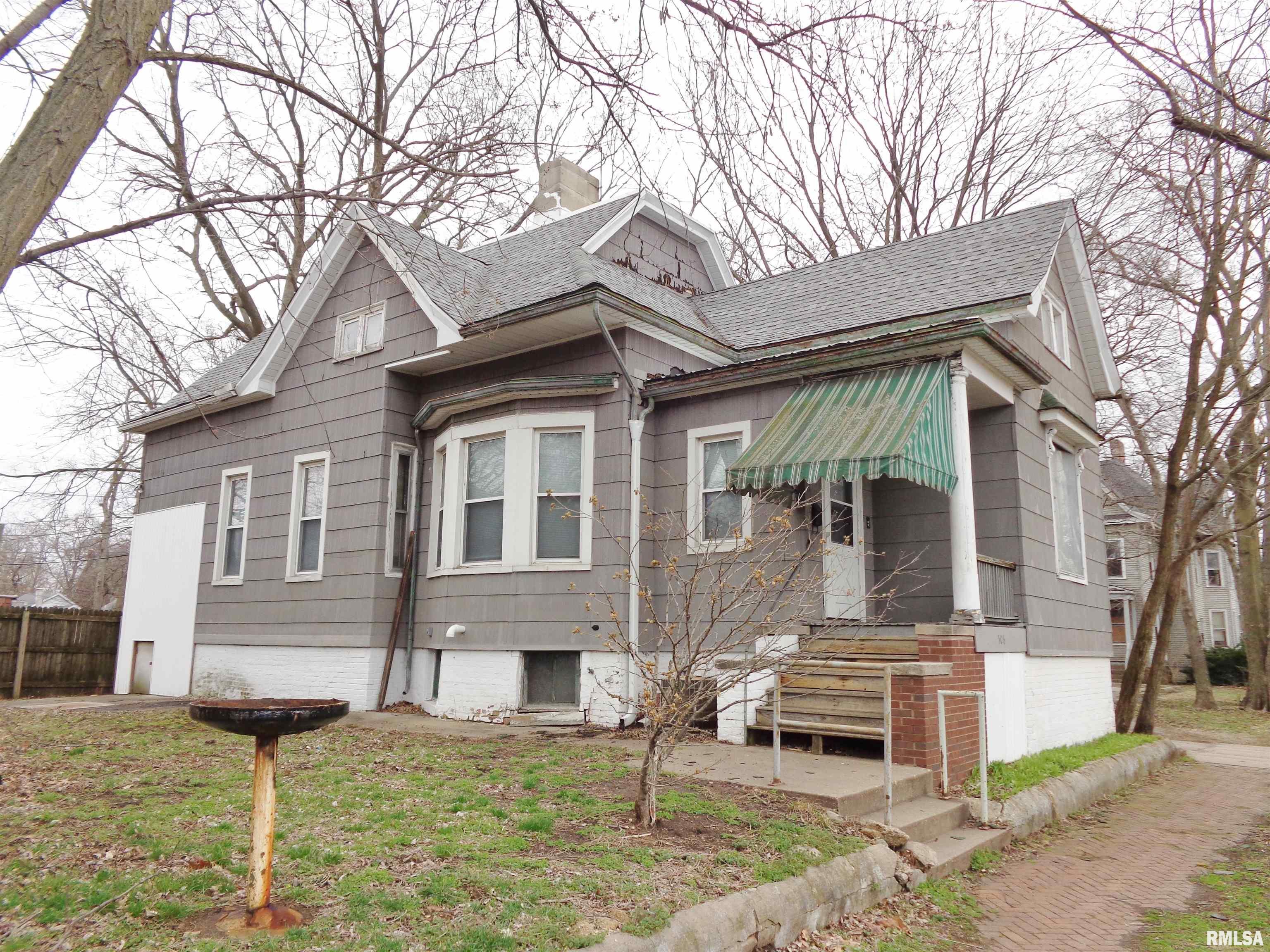 506 Wayne Street Peoria, IL 61603 - Photo 2 of 22