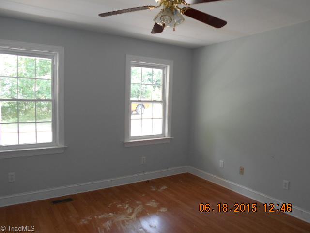 1647 Flat Shoals Road King, NC 27021 - Photo 13 of 21