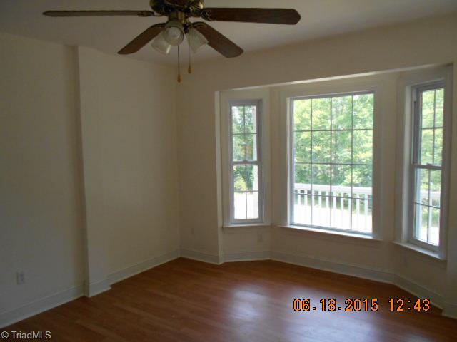 1647 Flat Shoals Road King, NC 27021 - Photo 7 of 21