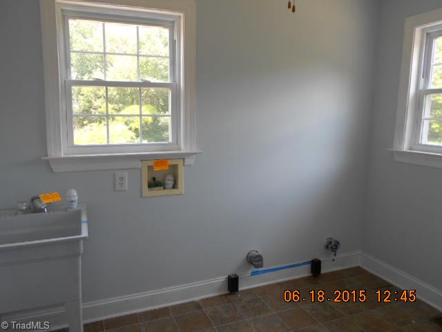1647 Flat Shoals Road King, NC 27021 - Photo 10 of 21