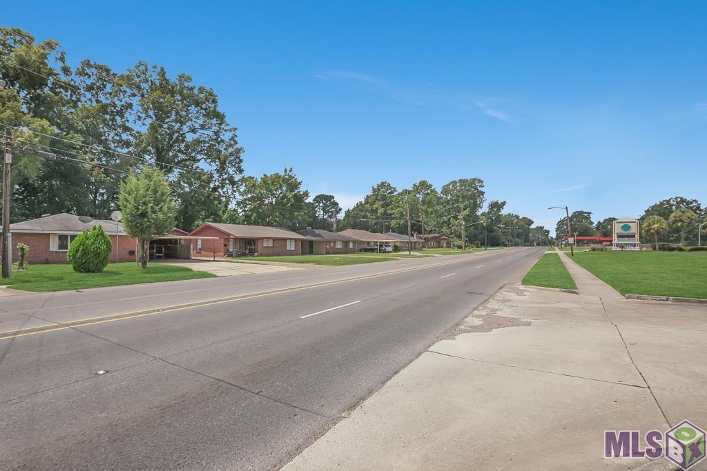 6536 Winbourne Avenue Baton Rouge, LA 70805 - Photo 26 of 30 Front side view