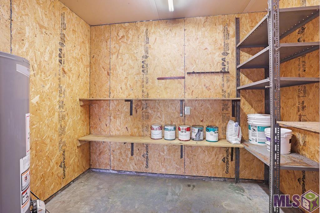 6536 Winbourne Avenue Baton Rouge, LA 70805 - Photo 29 of 30 Outside storage
