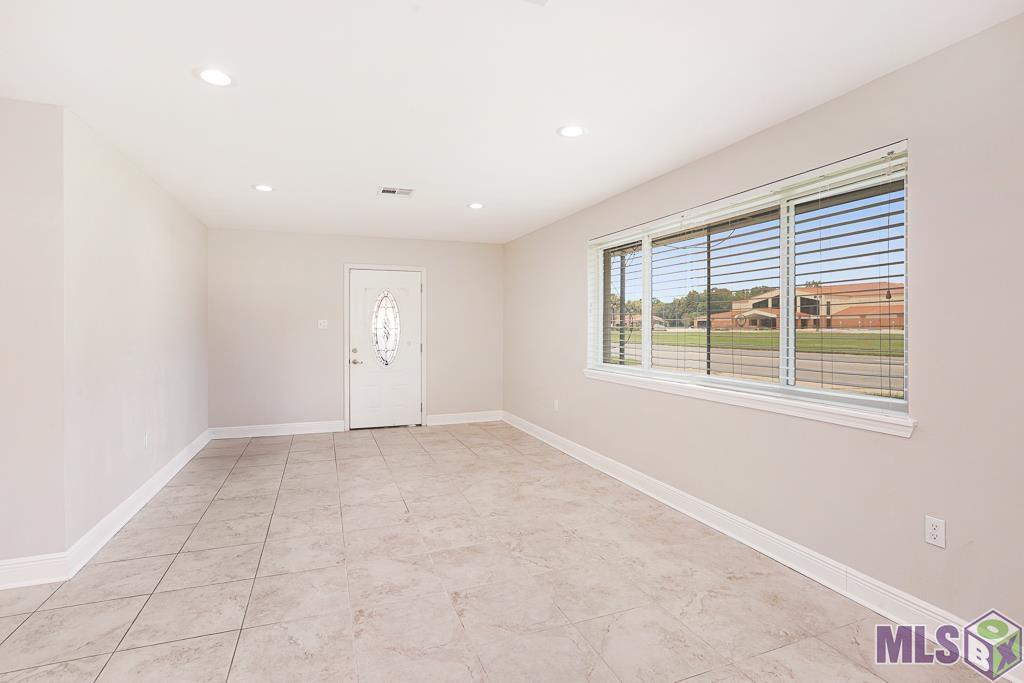 6536 Winbourne Avenue Baton Rouge, LA 70805 - Photo 5 of 30 Gallery Image 5